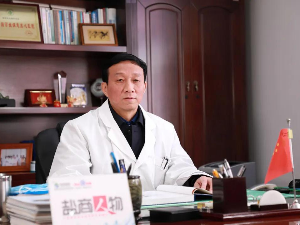 鹽商人物第18期丨專訪建陽(yáng)眼科醫(yī)院院長(zhǎng)葛正光：精醫(yī)重德，科技強(qiáng)院