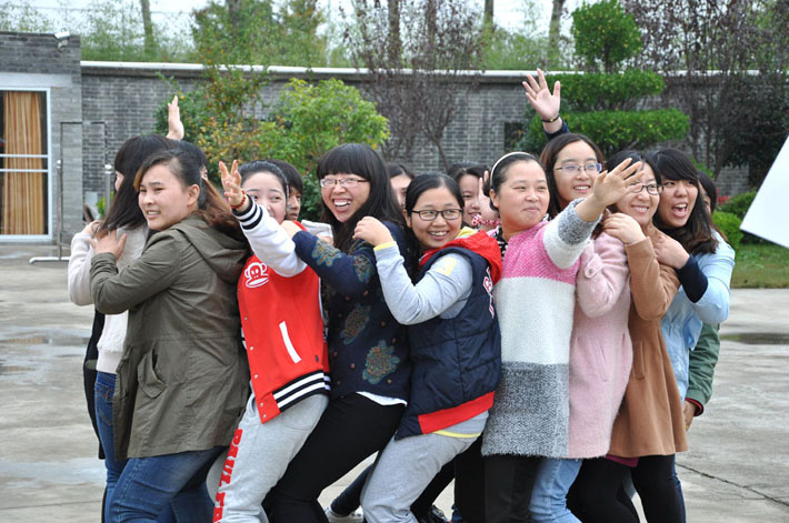 熱烈慶祝鹽城思科2014年Q3季度優(yōu)秀員工表彰大會圓滿舉行！